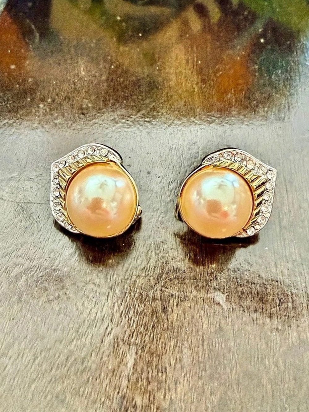 Pearl Clip-On Earrings in Gold with brilliant accents